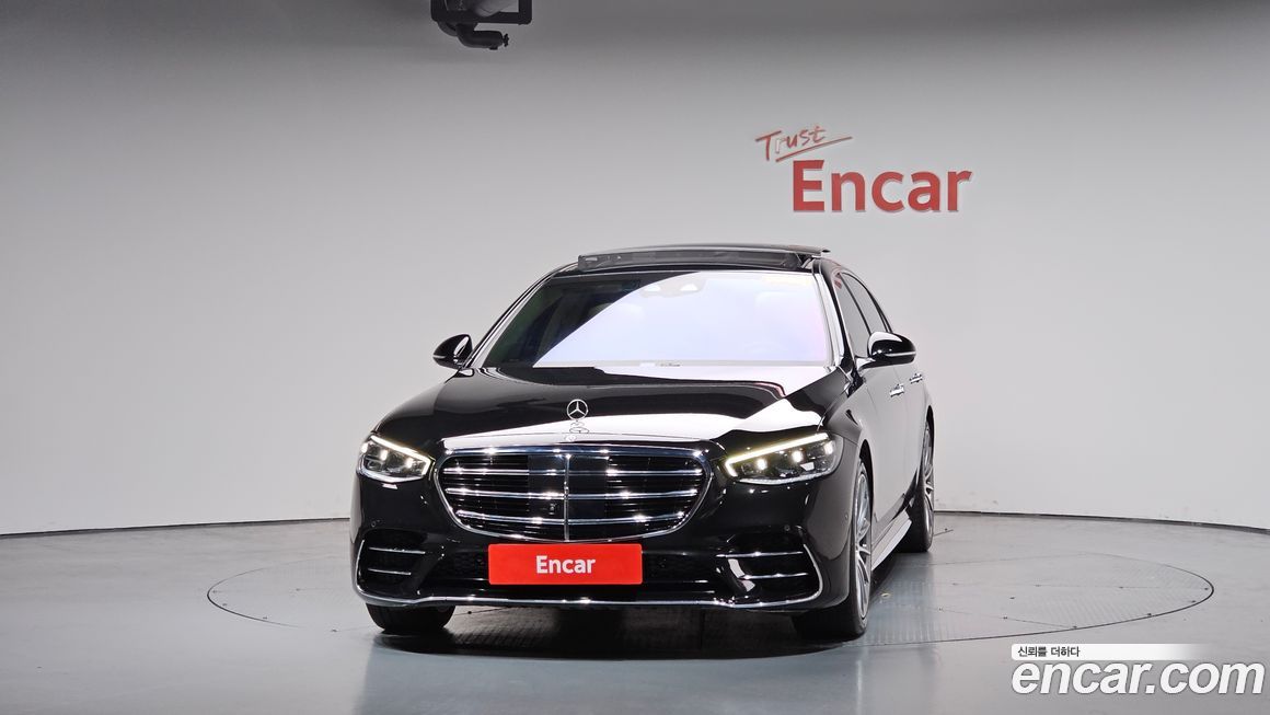 Mercedes-Benz S-Class 2021