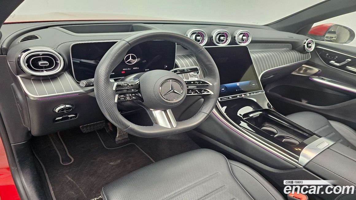 Mercedes-Benz GLC-Class 2025