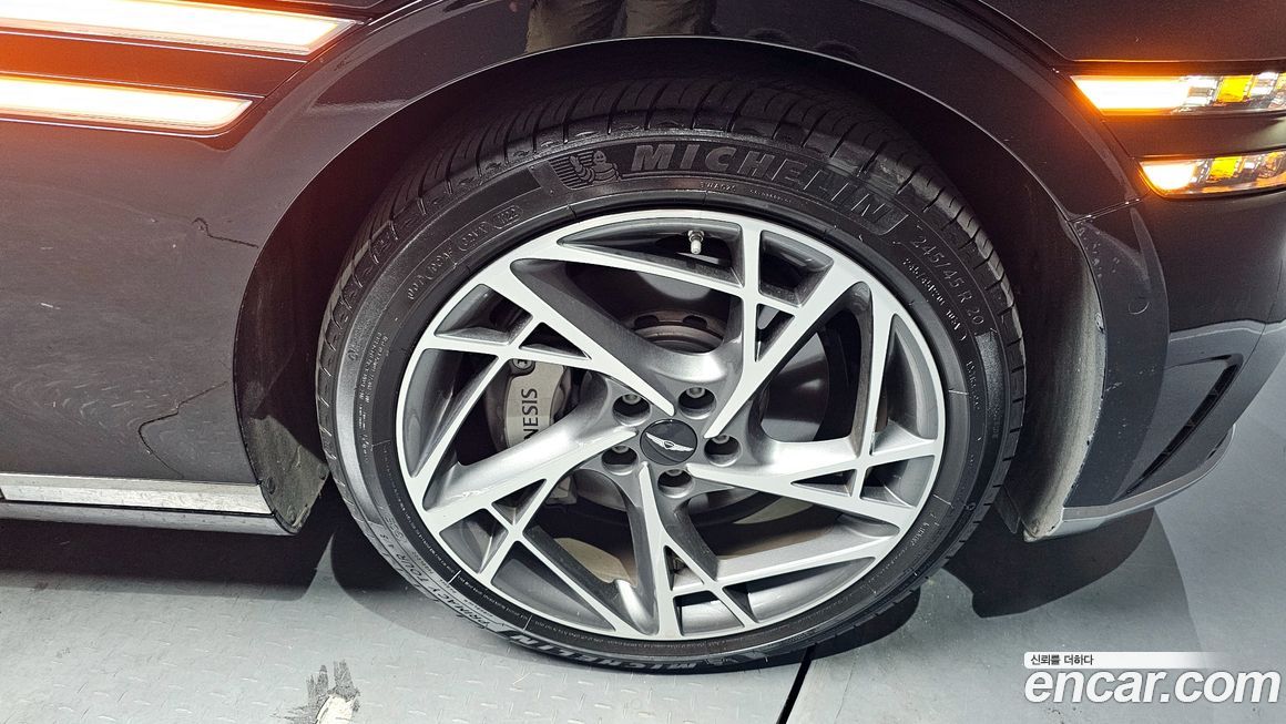 Genesis G90 2022