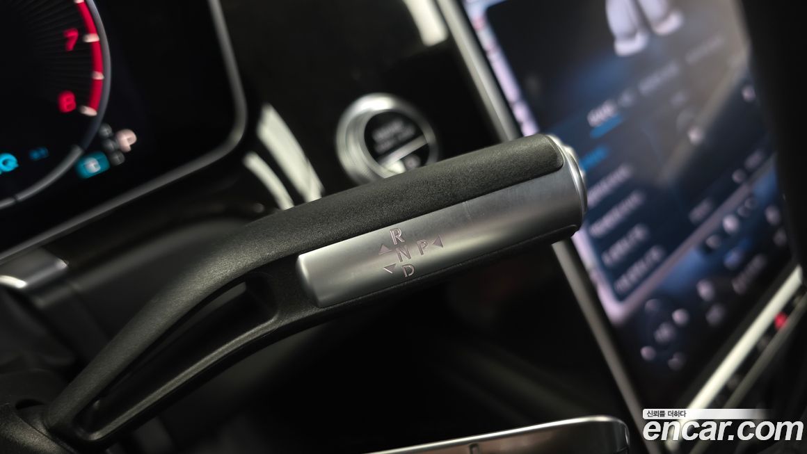 Mercedes-Benz S-Class 2021