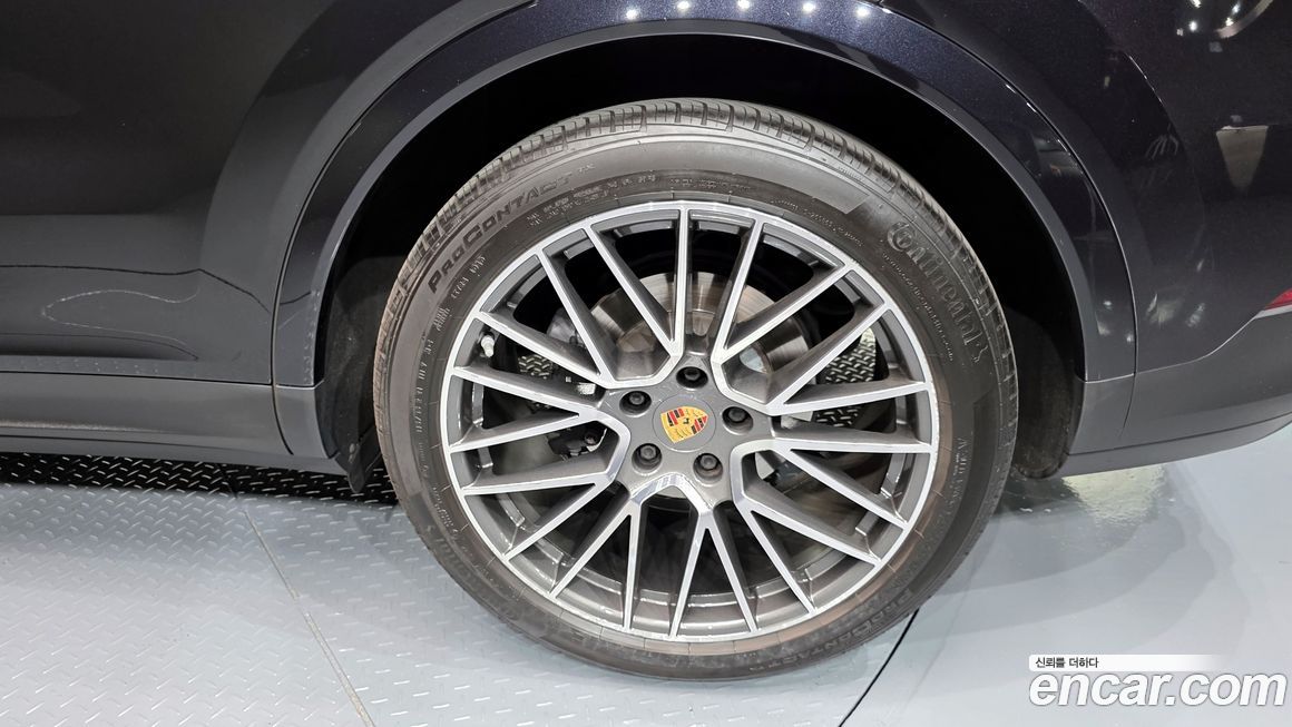 Porsche Cayenne 2022