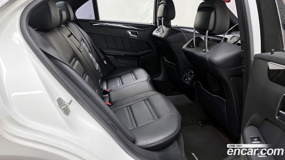 Mercedes-Benz E-Class 2013