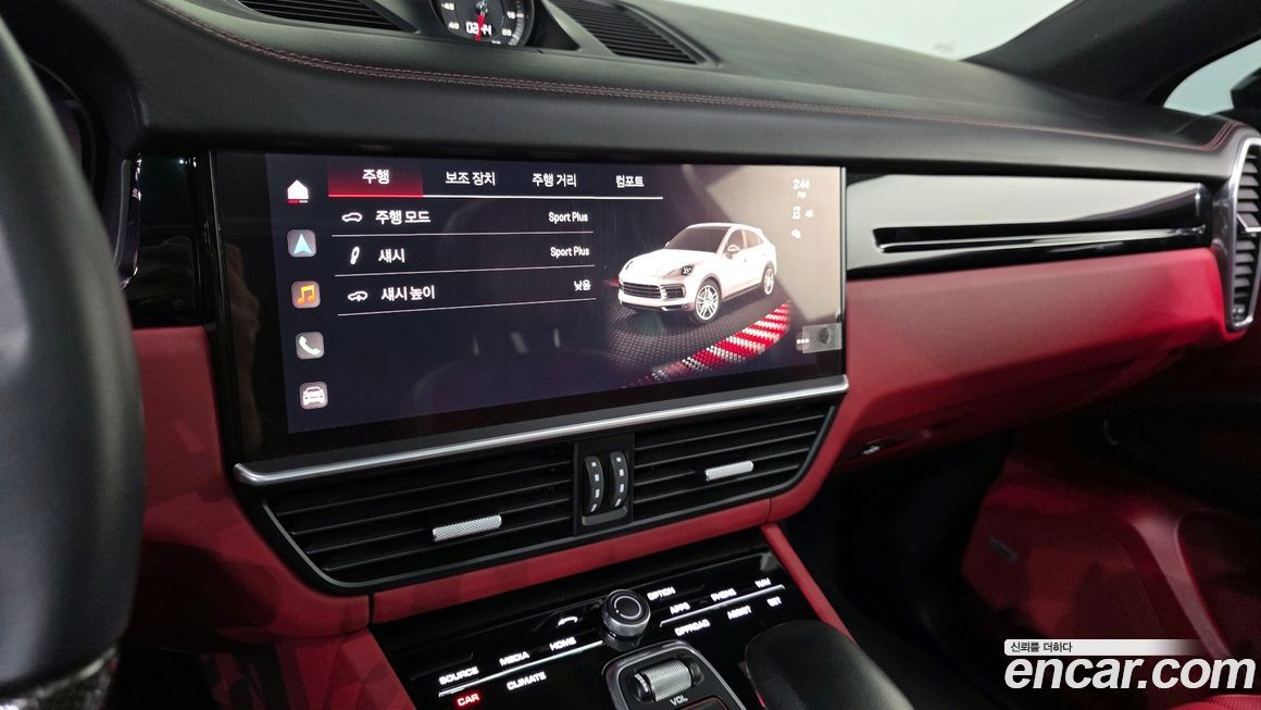 Porsche Cayenne 2022