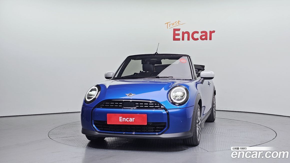Mini Cooper Convertible 2025