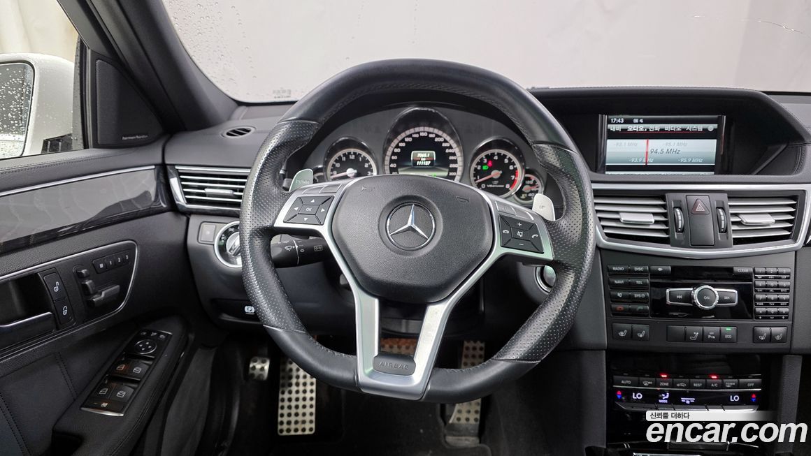 Mercedes-Benz E-Class 2013