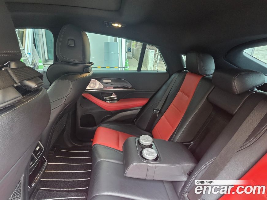 Mercedes-Benz GLE-Class 2023