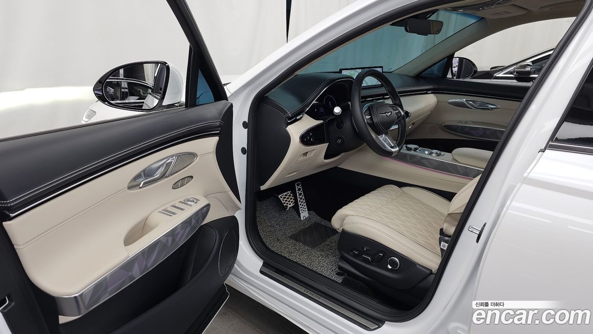 Genesis GV70 2024