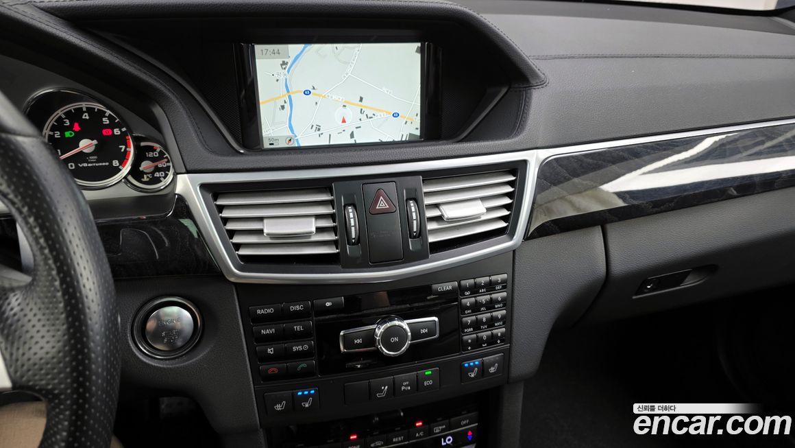 Mercedes-Benz E-Class 2013