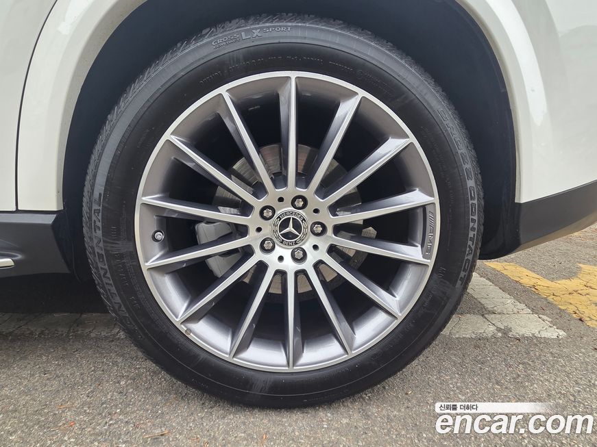 Mercedes-Benz GLE-Class 2023