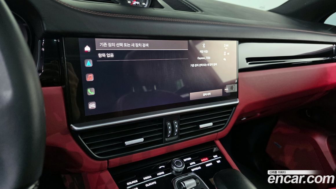 Porsche Cayenne 2022