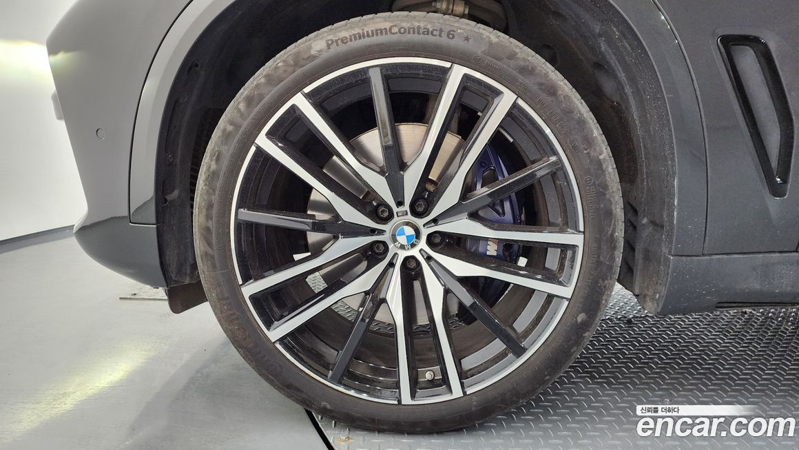 BMW X5 2022
