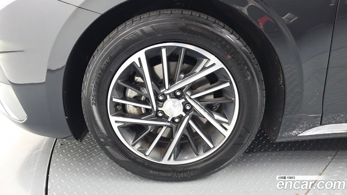 Hyundai Grandeur 2021