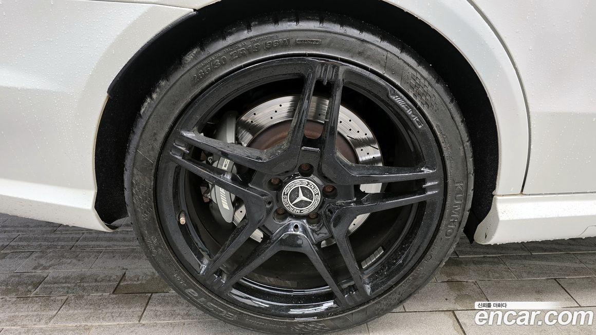 Mercedes-Benz E-Class 2013