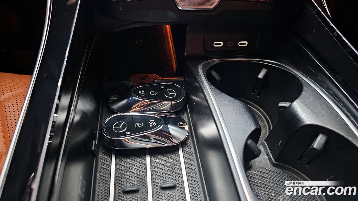 Mercedes-Benz S-Class 2021