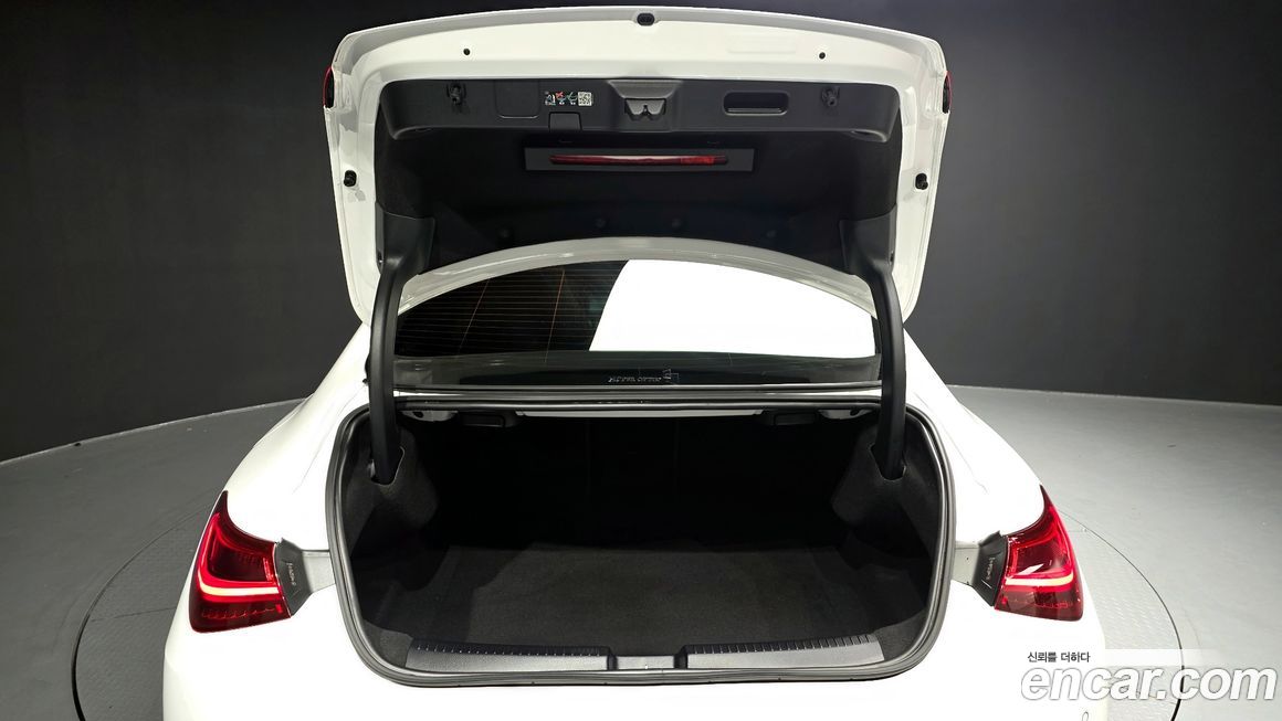 Mercedes-Benz CLA-Class 2025