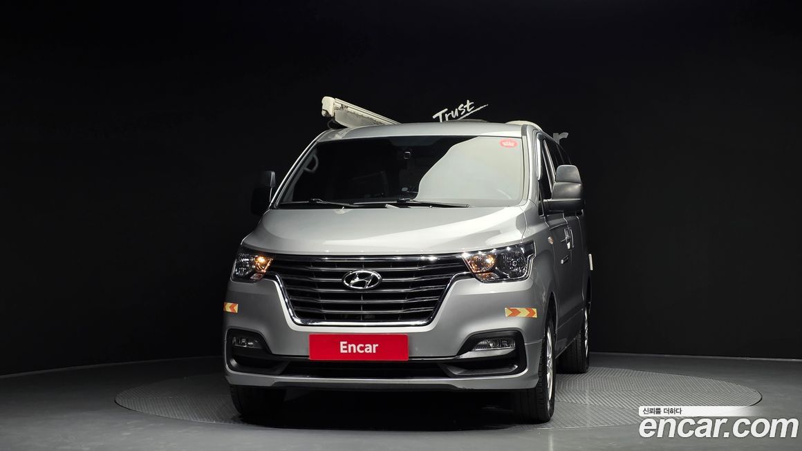 Hyundai Starex 2020