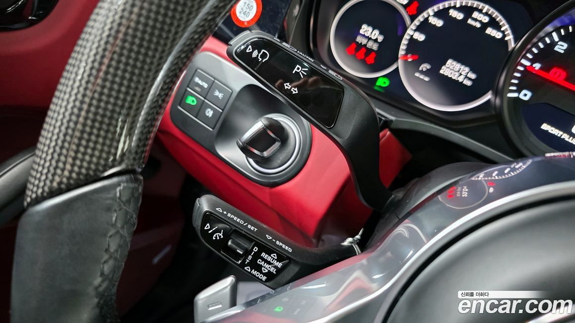 Porsche Cayenne 2022