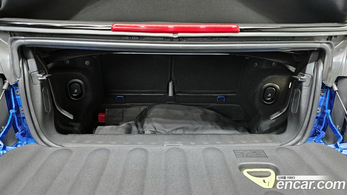 Mini Cooper Convertible 2025