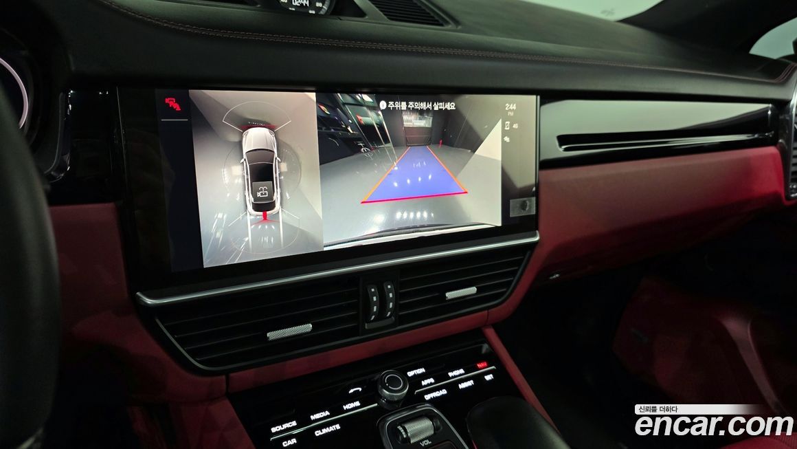 Porsche Cayenne 2022