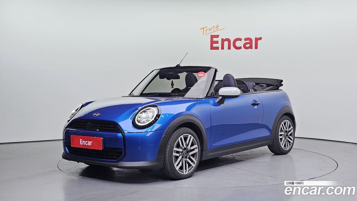 Mini Cooper Convertible 2025