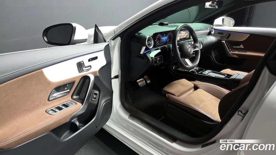 Mercedes-Benz CLA-Class 2025