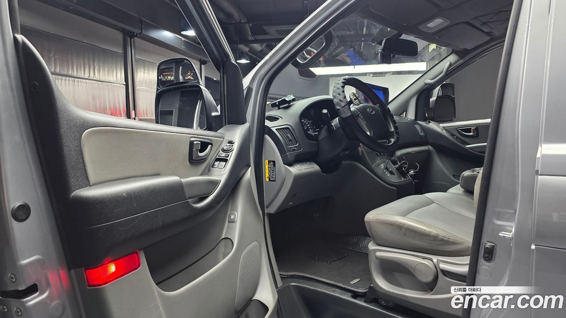 Hyundai Starex 2020