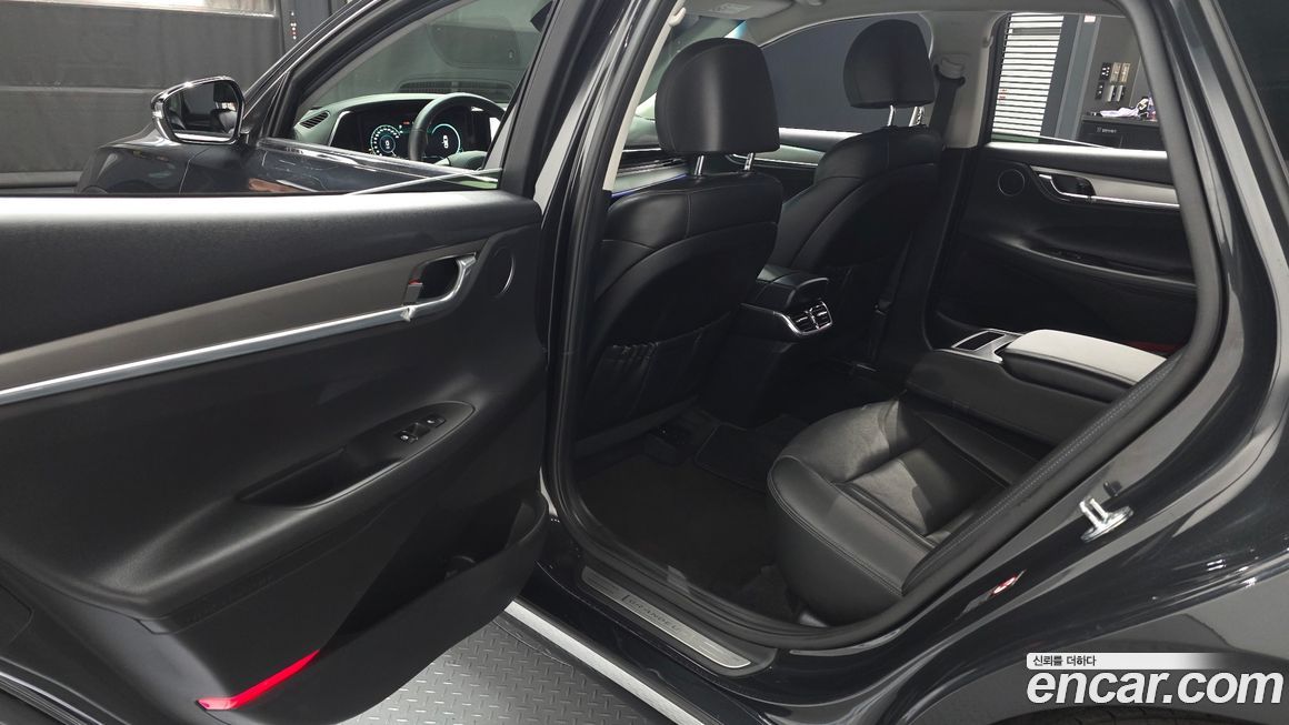 Hyundai Grandeur 2021