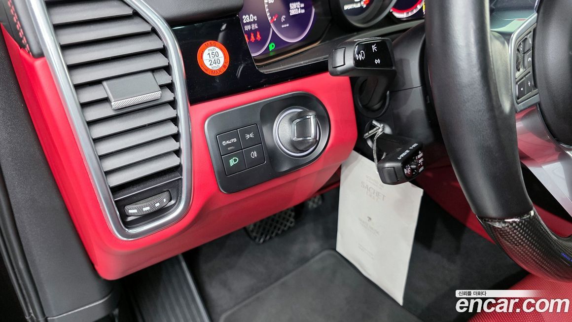 Porsche Cayenne 2022