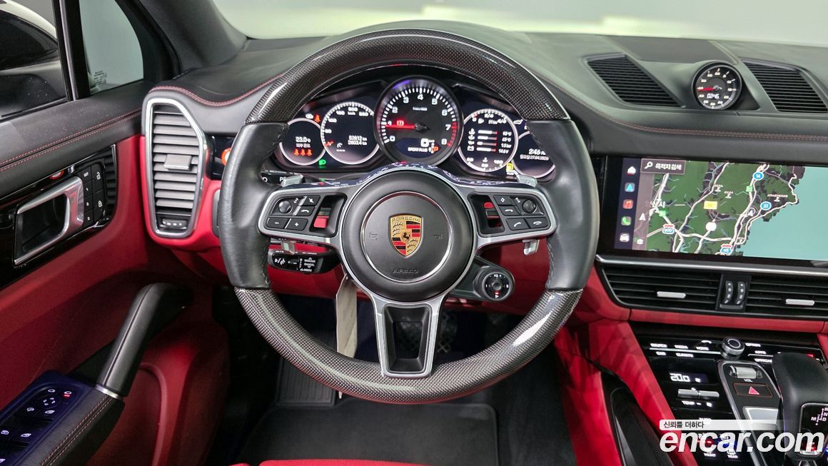 Porsche Cayenne 2022