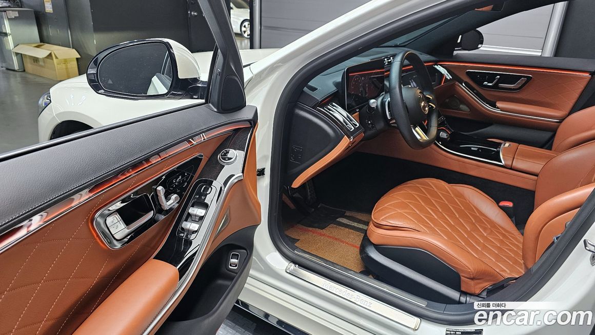 Mercedes-Benz S-Class 2021