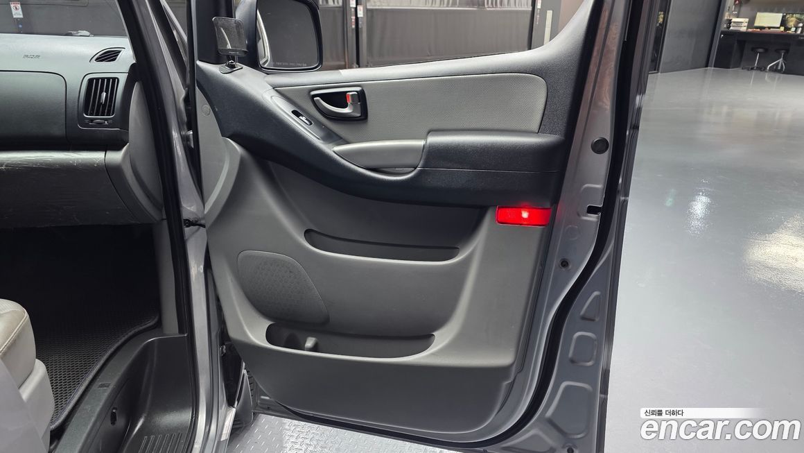 Hyundai Starex 2020