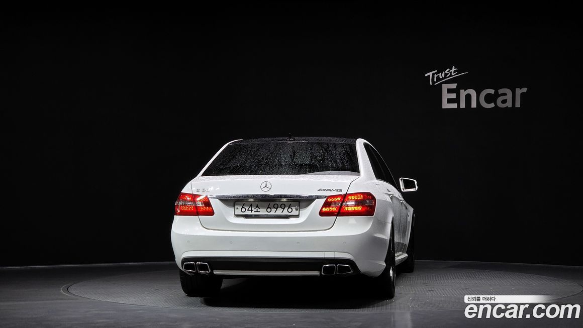 Mercedes-Benz E-Class 2013