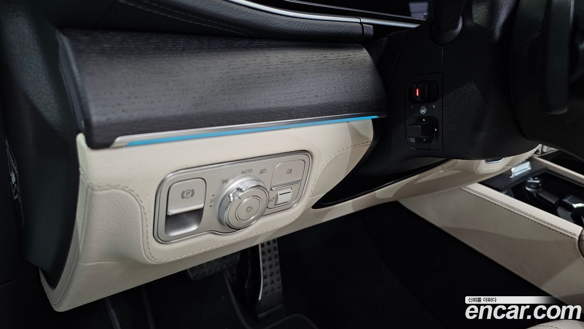 Mercedes-Benz GLS-Class 2022