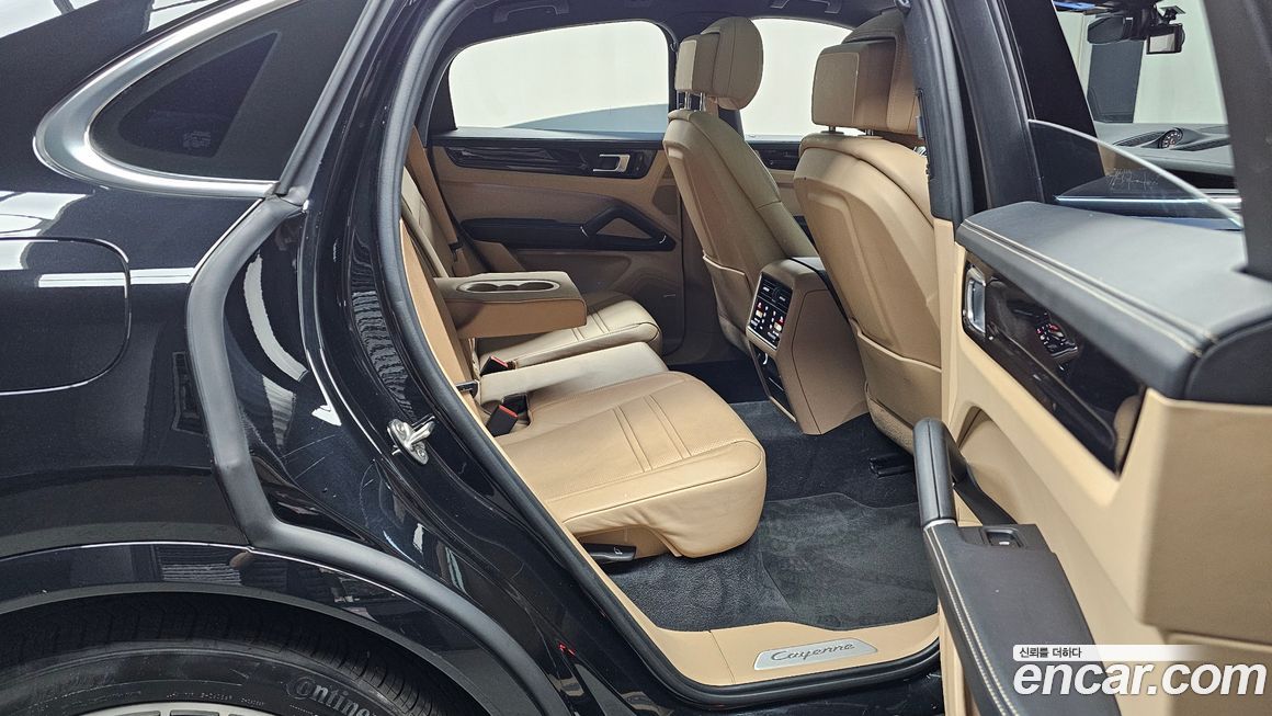 Porsche Cayenne 2023