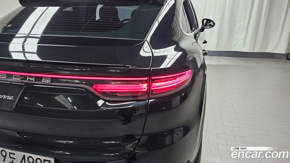 Porsche Cayenne 2023