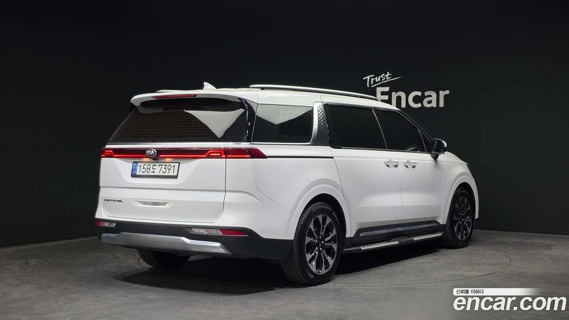 Kia Canival 2021