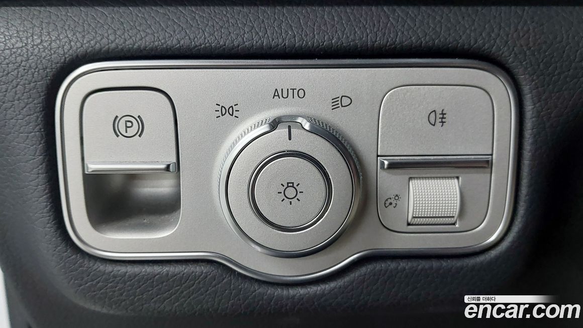 Mercedes-Benz GLE-Class 2023