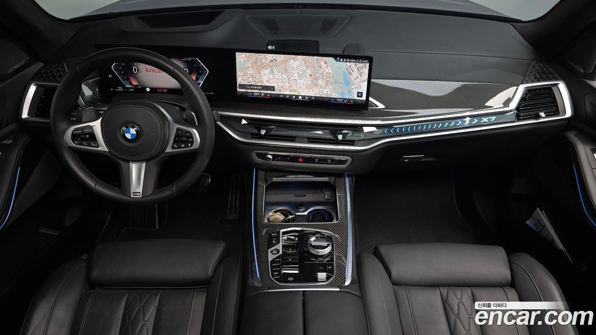 BMW X7 2025