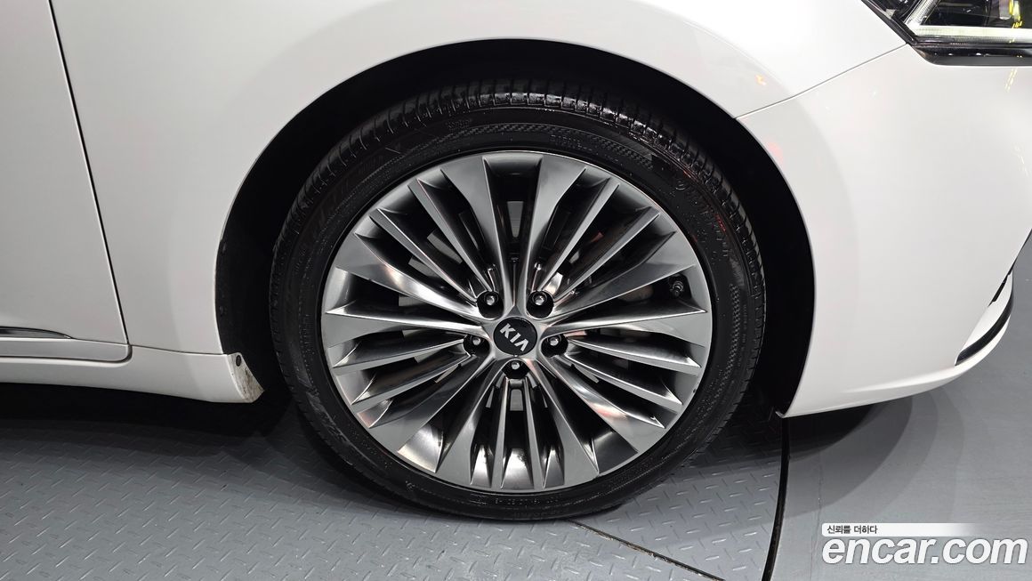 Kia K7 2017