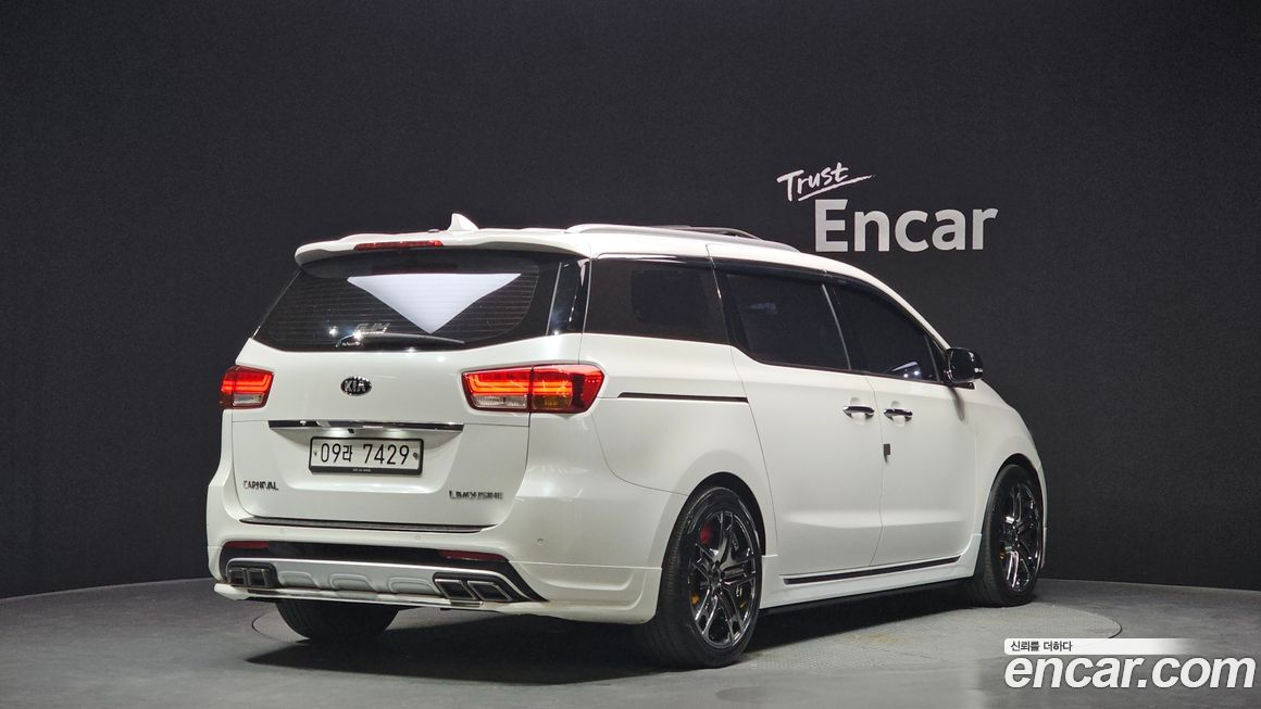 Kia Canival 2018