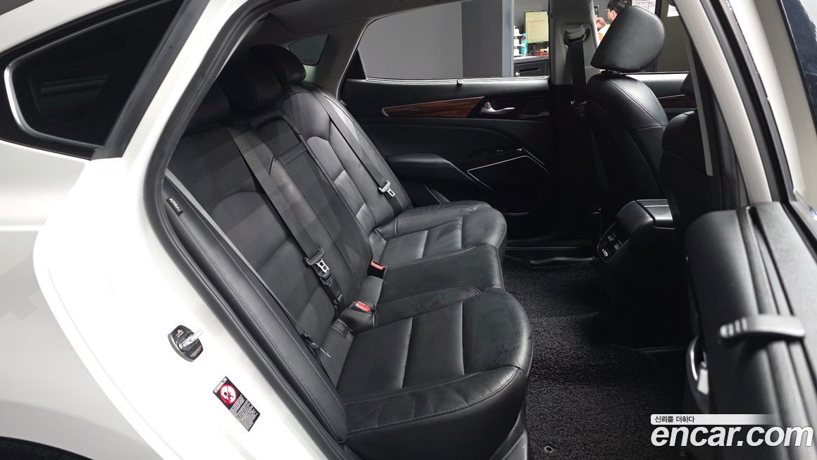 Kia K7 2017