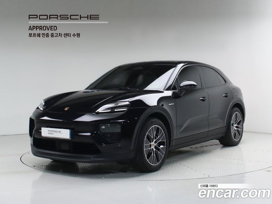 Porsche Macan 2025