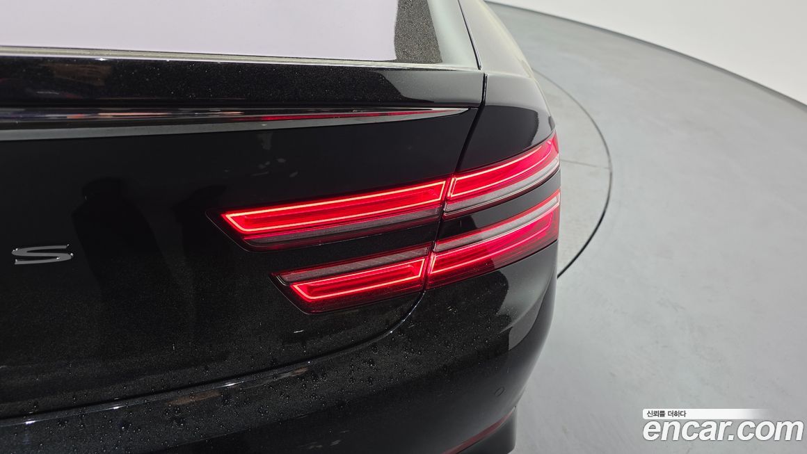 Genesis G80 2022