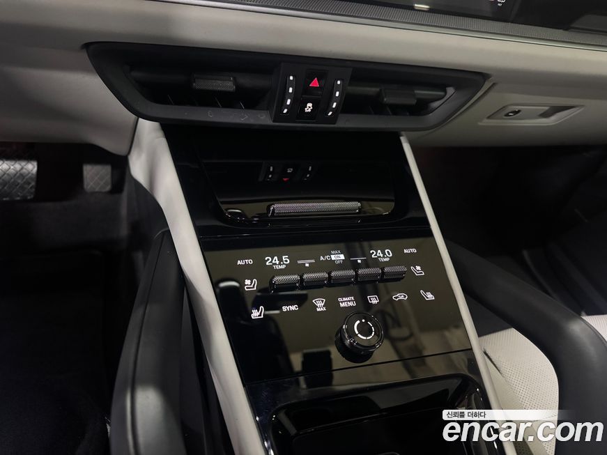 Porsche Cayenne 2024