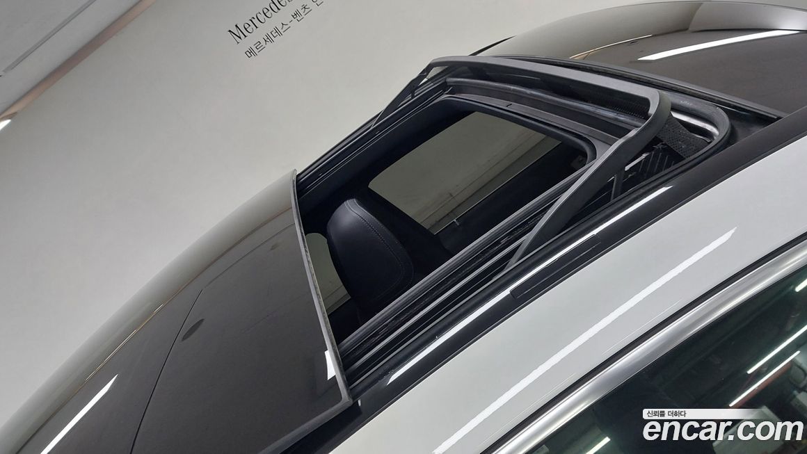 Mercedes-Benz GLE-Class 2023