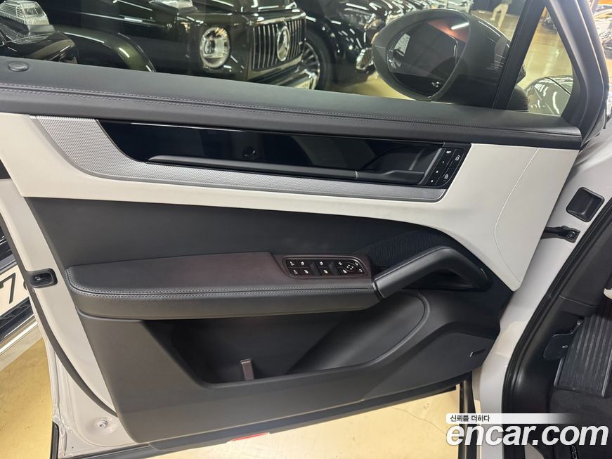 Porsche Cayenne 2024