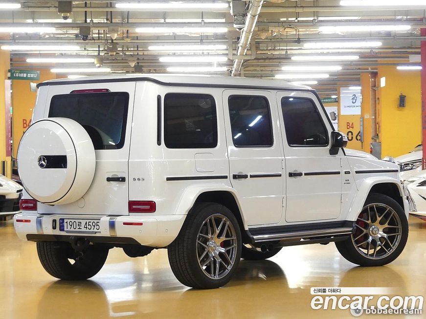 Mercedes-Benz G-Class 2024