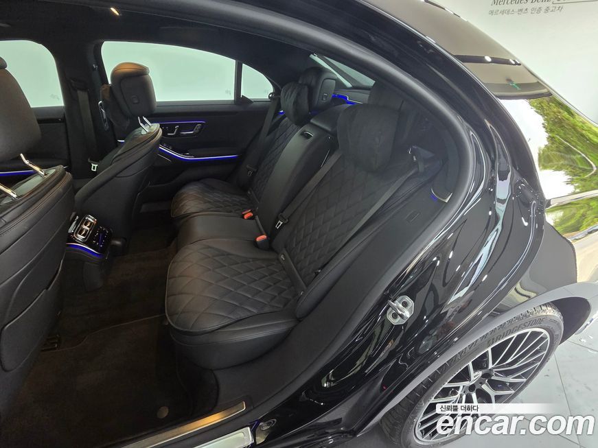Mercedes-Benz S-Class 2026