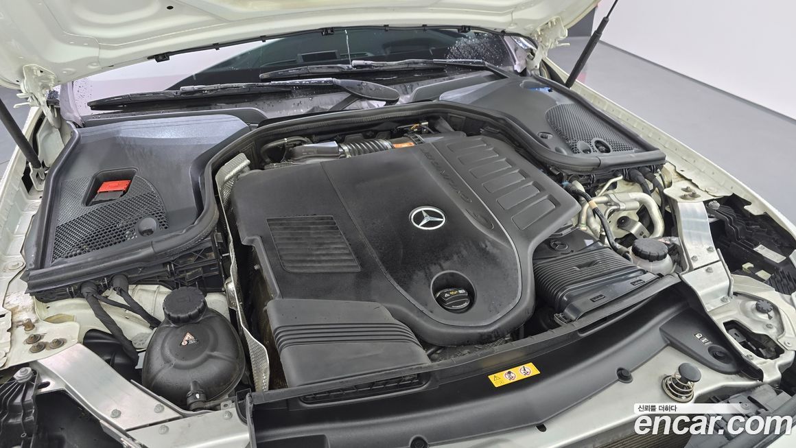 Mercedes-Benz CLS-Class 2021
