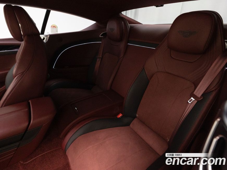 Bentley Continental 2023